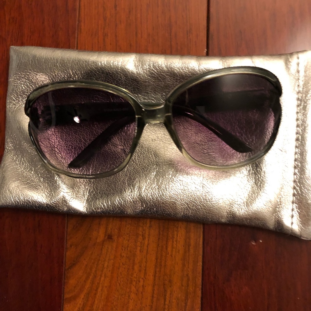 Loft Sunglasses! ☀️